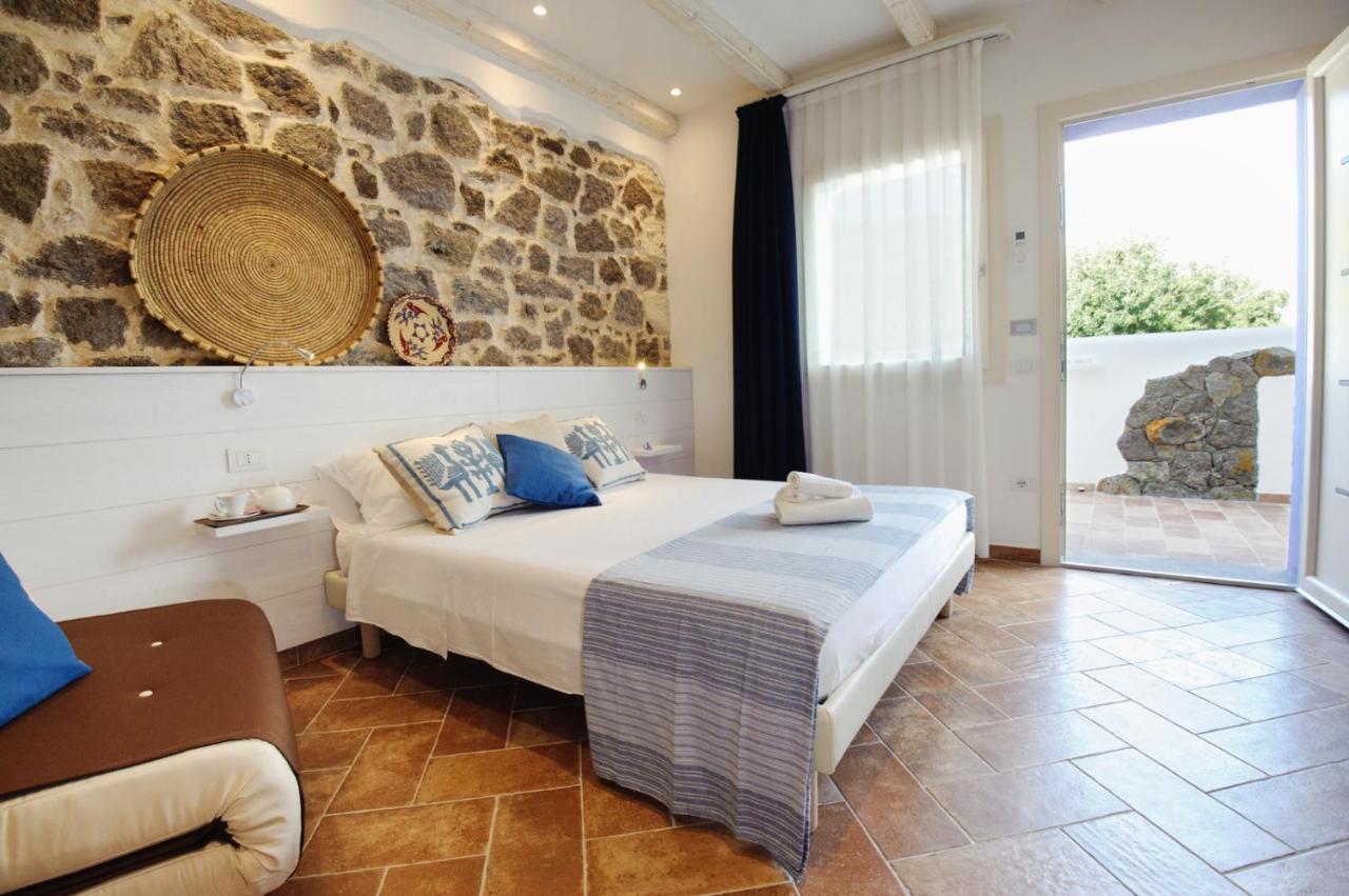B&B La Roccia Castelsardo Exterior foto