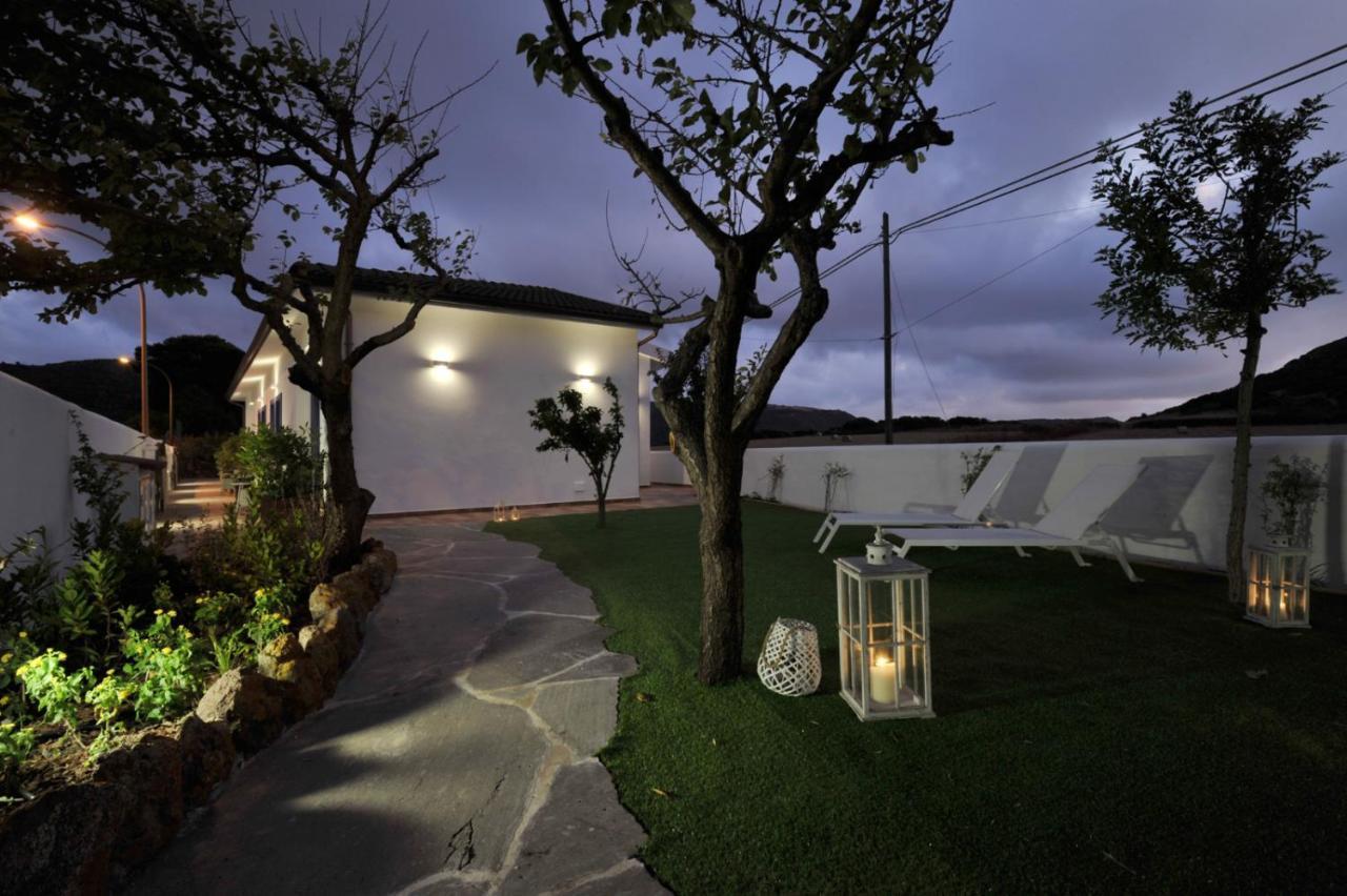 B&B La Roccia Castelsardo Exterior foto